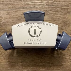 Teleties Medium Classic Hampton Bay Blue Hair Clip